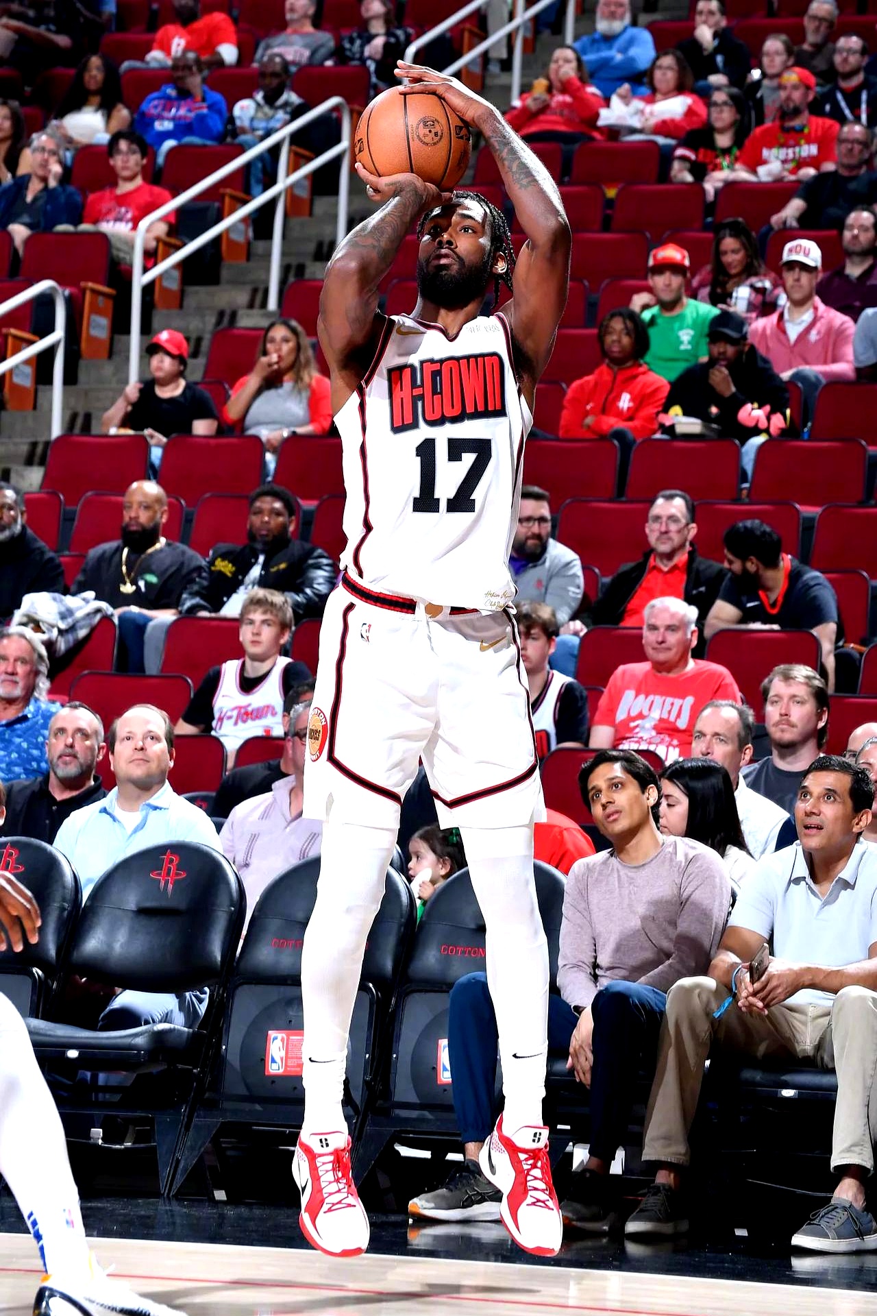 他都能以冷 他都能以冷